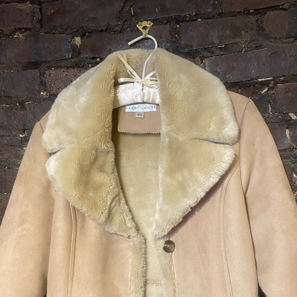 Vintage Shearling Jacket - Picture 3 of 8